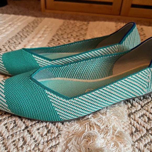 Rothy’s Turquoise Calypso Stripe The Pointe Flats - Picture 4 of 9